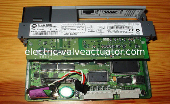 Un bon prix. AB Allen Bradley 1747-L532 Ser E SLC500 PLC La solution ultime pour les besoins de l'automatisation industrielle en ligne