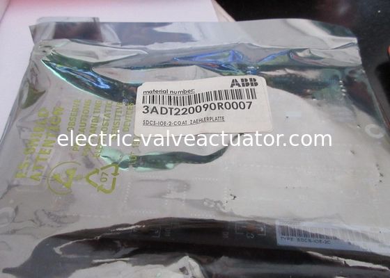 Un bon prix. Nouveau tableau de communication ABB SDCS-IOE-2C carte de circuit électrique en stock en ligne