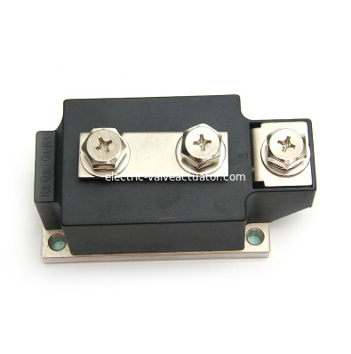 Un bon prix. Semi-conducteur d'électronique de puissance de redresseur du module MTC300A-1600V de thyristor d'OEM en ligne