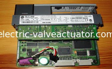 Un bon prix. PLC Programmable Logic Controller AB Allen Bradley 1747-L532 Ser E SLC500 PLC Processor en ligne