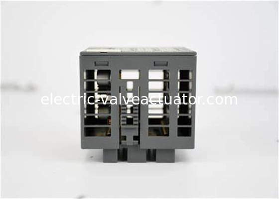 Un bon prix. CI501-PNIO 1SAP220600R0001 Module de bus S500 8DI 8DO 4AI PLC Transistor en ligne