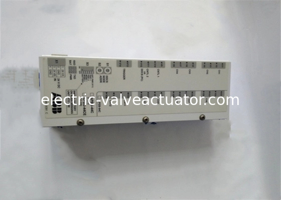 Un bon prix. 3BSC950193R1 TB850 CEX Terminateur de bus AC 800M Matériel avec connecteur mâle DB25P à 25 broches en ligne