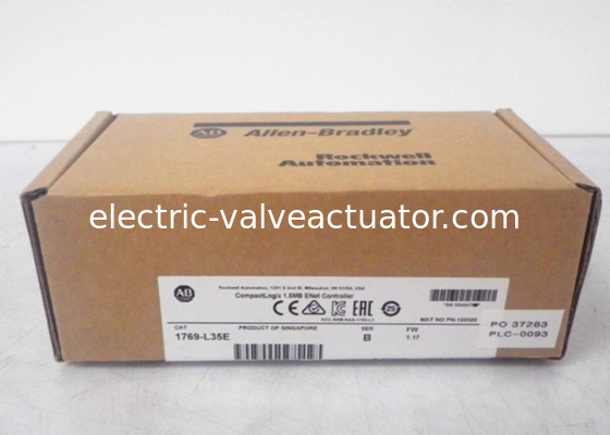 Un bon prix. Allen Bradley PanelView Plus 7 Standard 2711P-T15C22D8S Écran tactile HMI Nouveau original en ligne