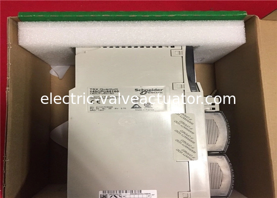 Un bon prix. 140CPU65160 Nouveau processeur quantique Modicon avec 4 connecteurs RJ45 en ligne