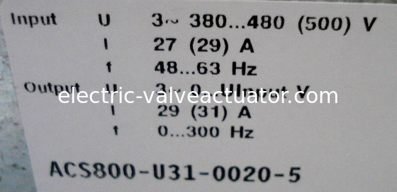 Un bon prix. Acs800-u31-0020-5 neuf original, le maximum est de 75 kW, Icont.max est de 120A, AC Drive NEMA 1, 3 phases 380-500V, 20 ch. en ligne