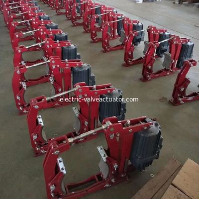 Un bon prix. Les freins à tambour YWZ9-250/E23 électrohydrauliques s'assortissent à l'éjecteur électrique Ed23/5 en ligne